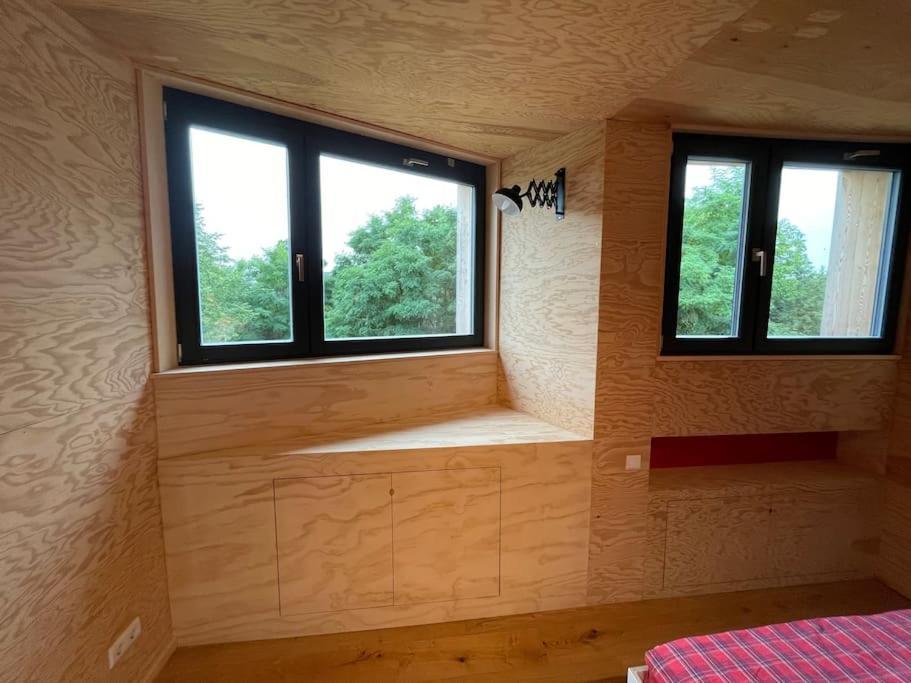 Grosse Wohnung Mit Loggia 滕普林 外观 照片