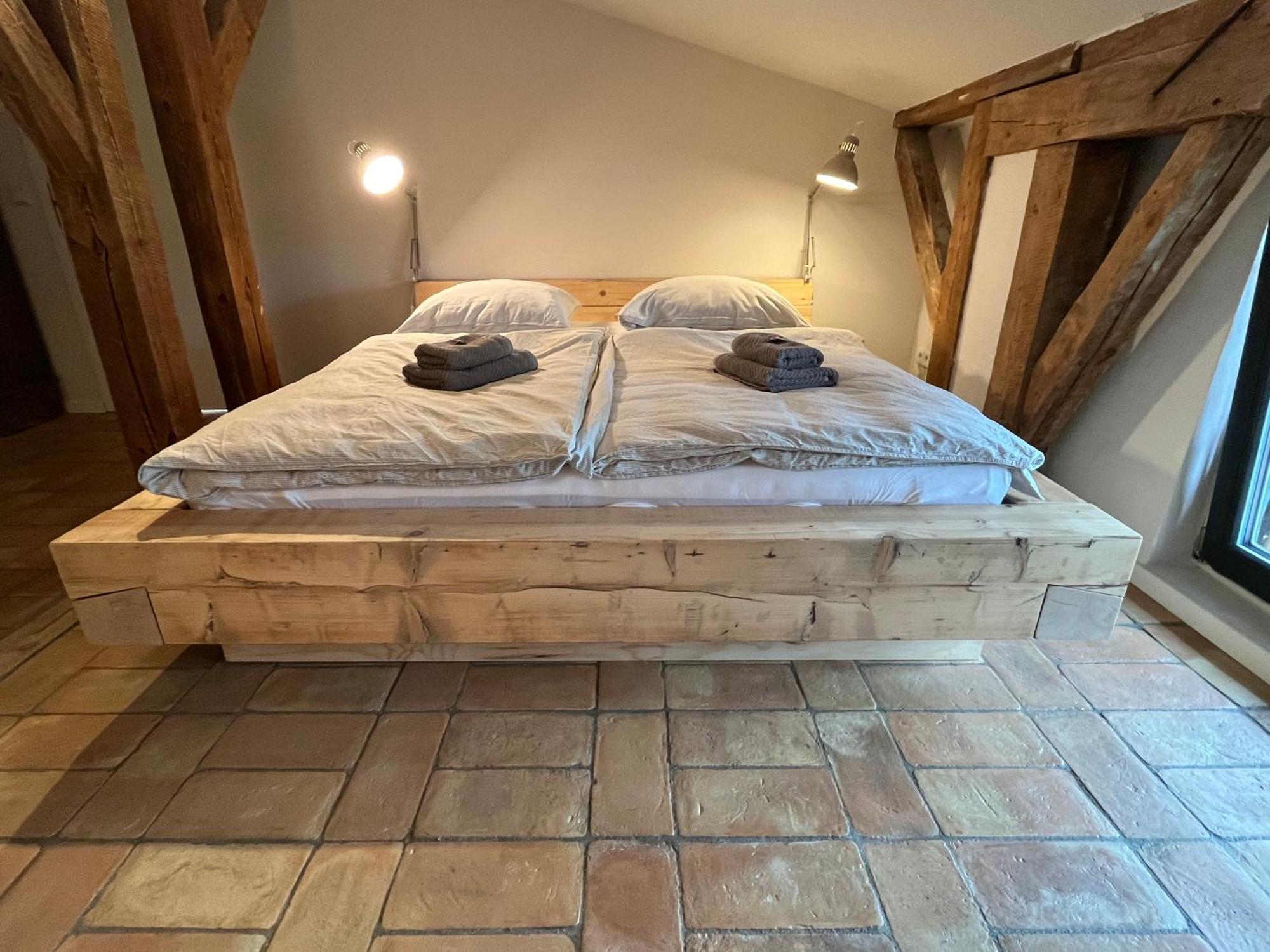Grosse Wohnung Mit Loggia 滕普林 外观 照片